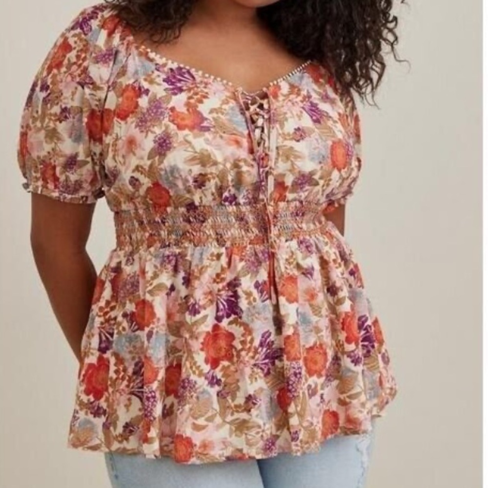 NWT Torrid Orange Flutter Sleeve Blouse with Tie Front size 4